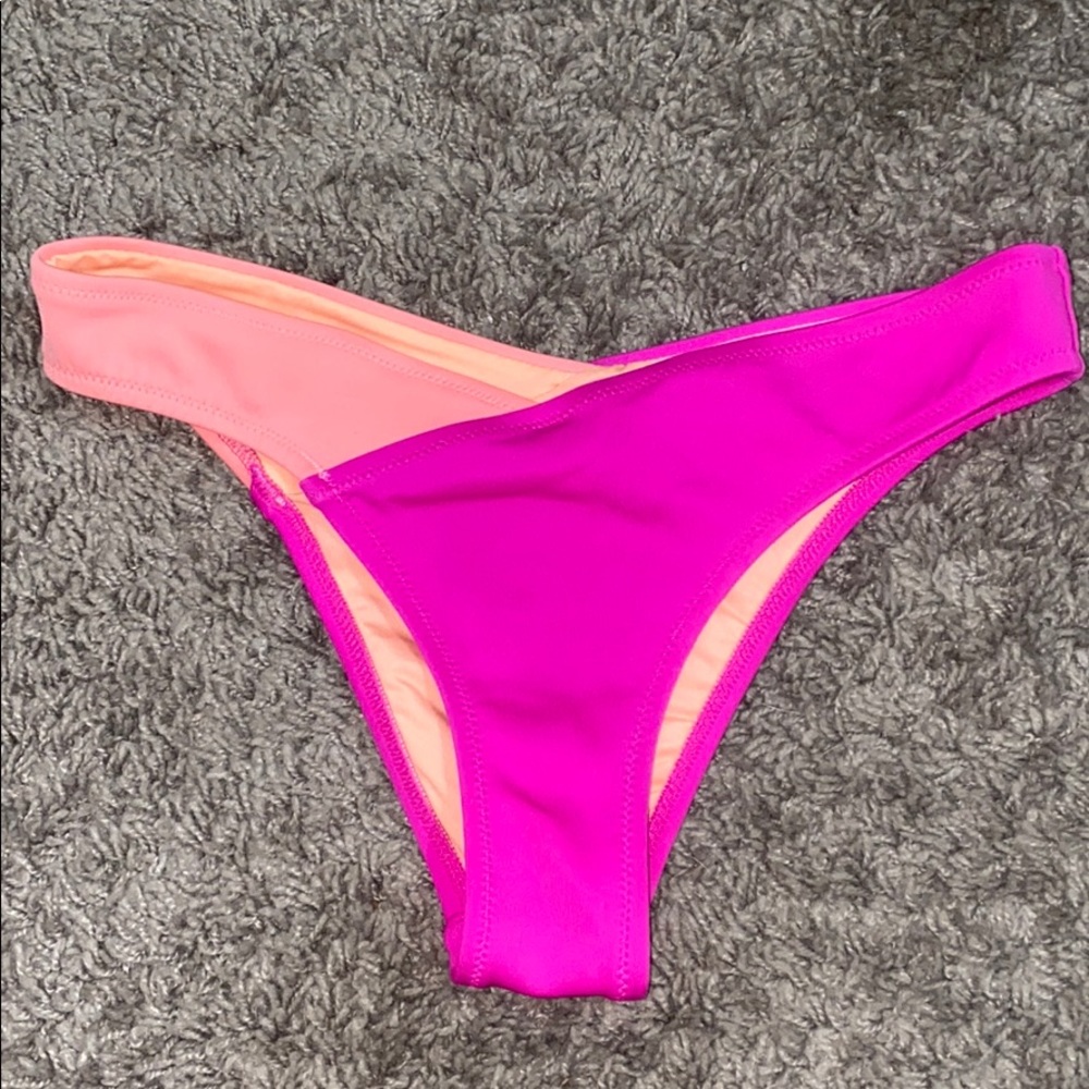 Bathing suit bottoms